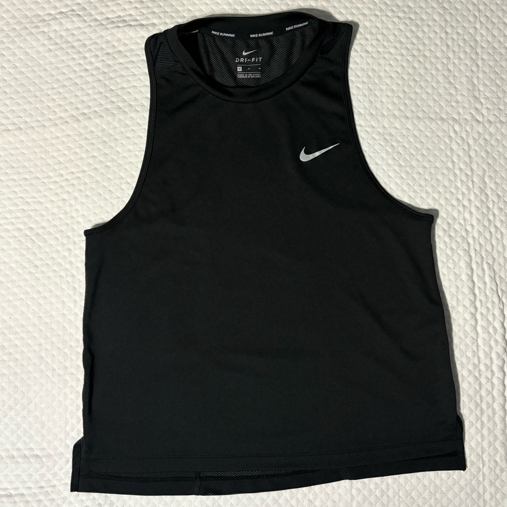 NWOT Nike Black DRI-FIT Performance Tank Top Athletic Fit